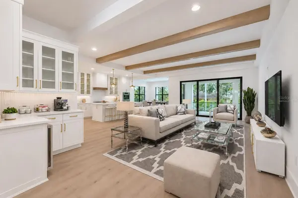 4608 W EL PRADO BLVD, Tampa, FL 33629