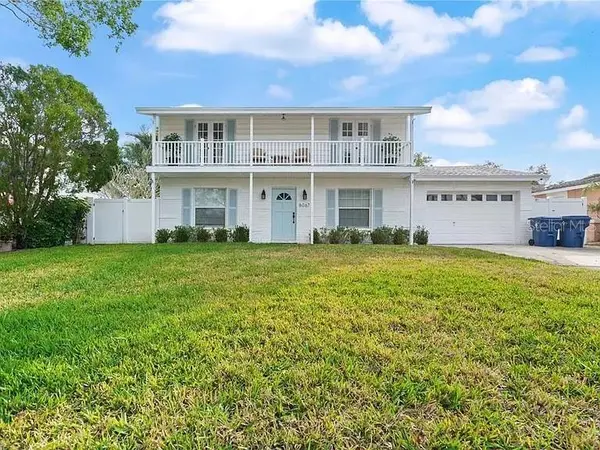 8067 123RD ST, Seminole, FL 33772