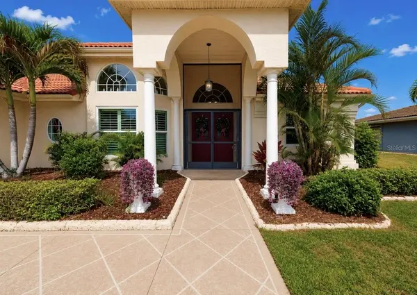 2027 NEW BEDFORD DR, Sun City Center, FL 33573