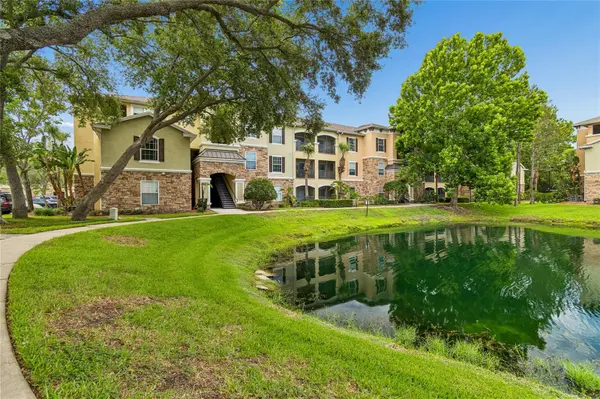 10203 COURTNEY PALMS BLVD #103, Tampa, FL 33619