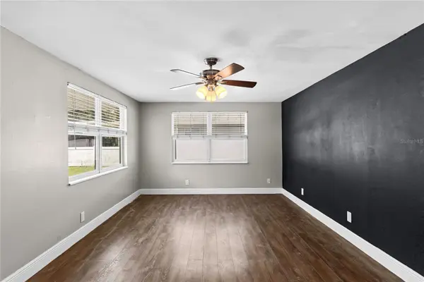 1804 E IDLEWILD AVE, Tampa, FL 33610