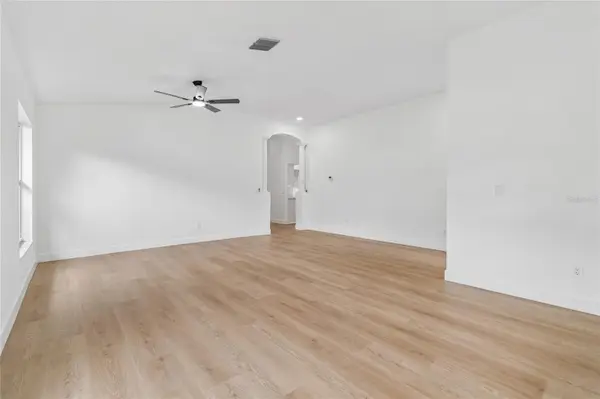 3041 BEAVER POND TRL, Valrico, FL 33596