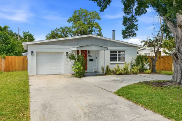 4027 HUNTINGTON ST NE, St Petersburg, FL 33703