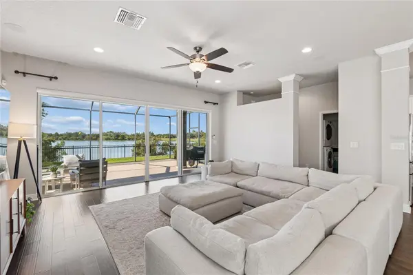 7223 HOURGLASS DR, Apollo Beach, FL 33572