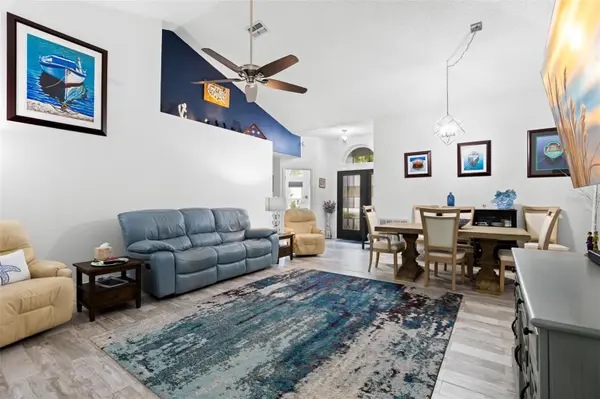 1911 E DEL WEBB BLVD, Sun City Center, FL 33573