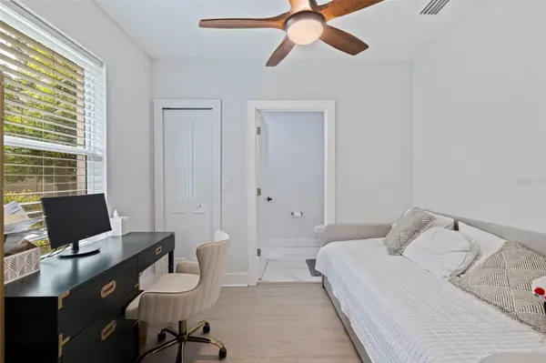 4120 W NORTHA ST #6, Tampa, FL 33609