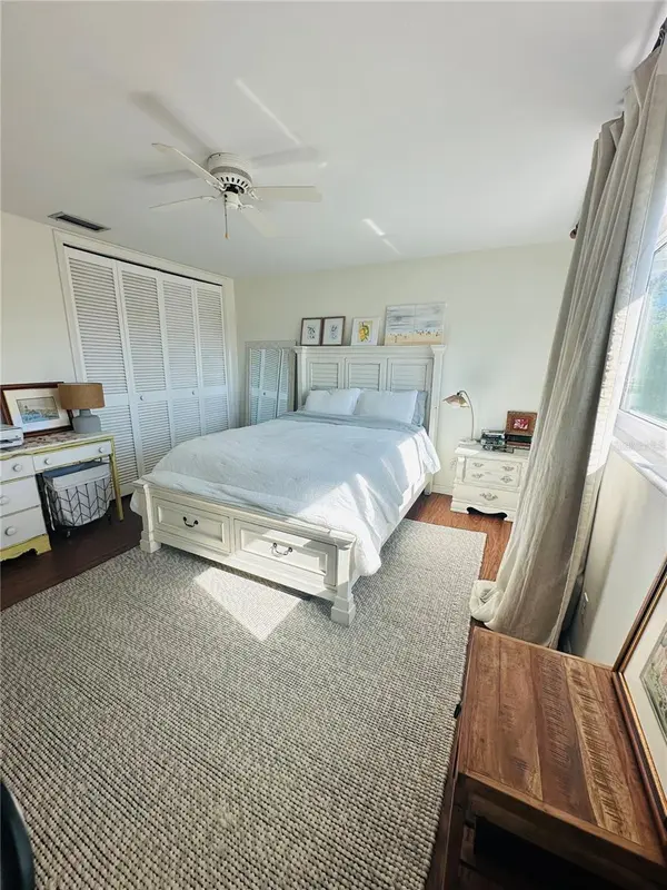 1221 DREW ST #D9, Clearwater, FL 33755