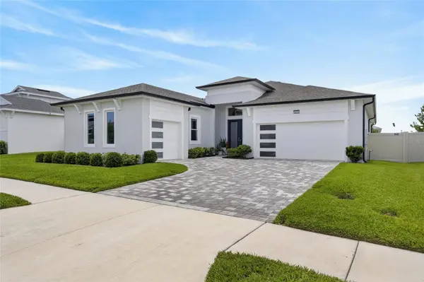 8634 DRUMMER PLANK DR, Wesley Chapel, FL 33545