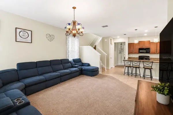 11334 VILLAS ON THE GREEN DR, Riverview, FL 33579