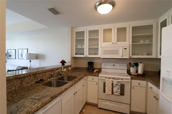 447 BAHIA BEACH BLVD, Ruskin, FL 33570