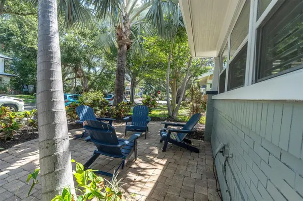 248 14TH AVE NE, St Petersburg, FL 33701