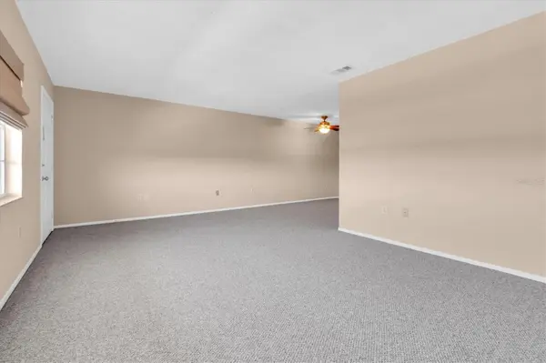 5060 76TH AVE N #402, Pinellas Park, FL 33781