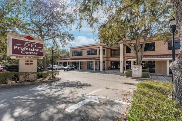 13250 N 56TH ST #103, Temple Terrace, FL 33617