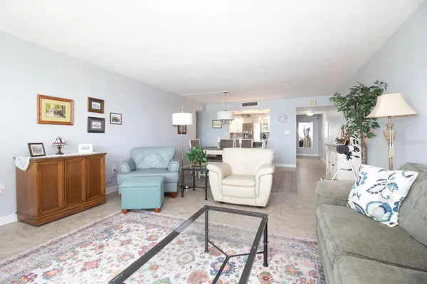 17920 GULF BLVD #301, Redington Shores, FL 33708