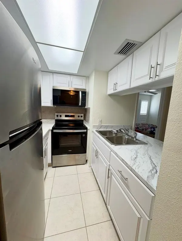 5132 AMULET DR #107, New Port Richey, FL 34652