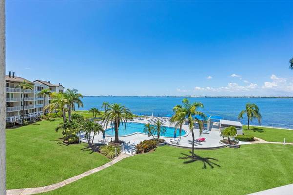 5155 ISLA KEY BLVD S #304, St Petersburg, FL 33715