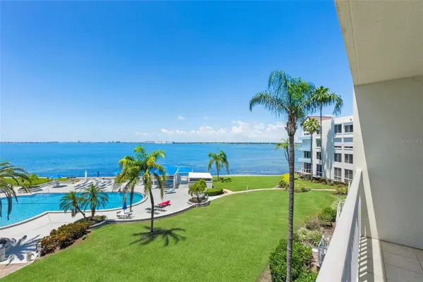 5155 ISLA KEY BLVD S #304, St Petersburg, FL 33715