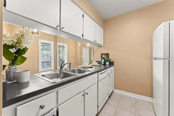 527 S LINCOLN AVE #A208, Tampa, FL 33609