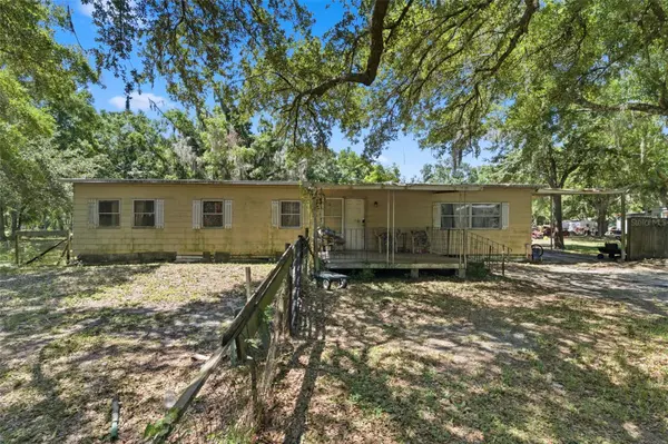17214 CHINABERRY RD, Lutz, FL 33558