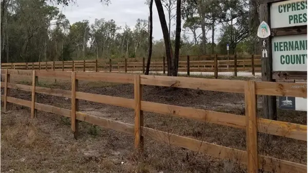 RIDGE MANOR BLVD, Dade City, FL 33523