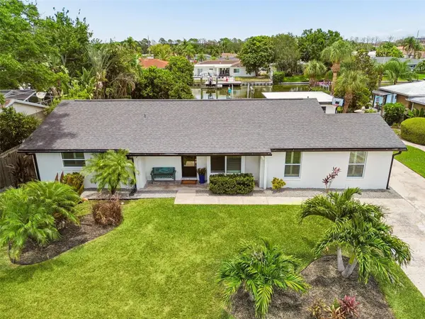 3941 E EDEN ROC CIR, Tampa, FL 33634