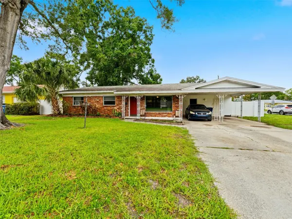 2109 W ERNA DR, Tampa, FL 33603