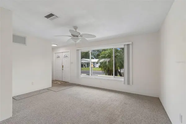 14142 90TH AVE, Seminole, FL 33776