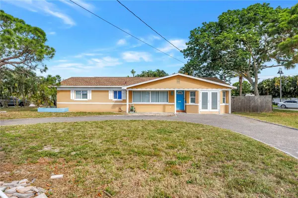 7901 CAUSEWAY BLVD S, St Petersburg, FL 33707