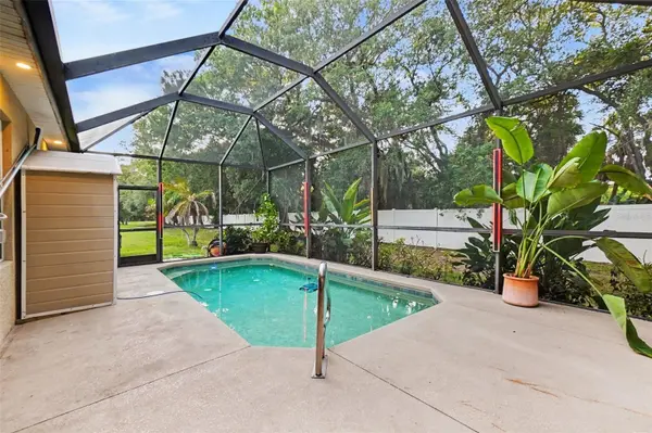 7610 TANGLE BROOK BLVD, Gibsonton, FL 33534