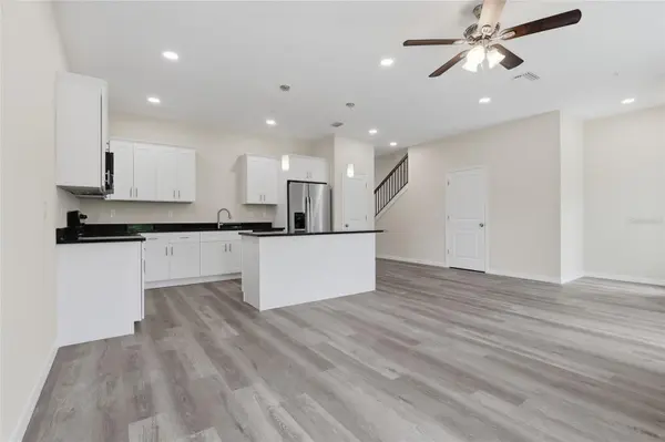 4369 CAMBIO GARDENS CT, Tampa, FL 33610