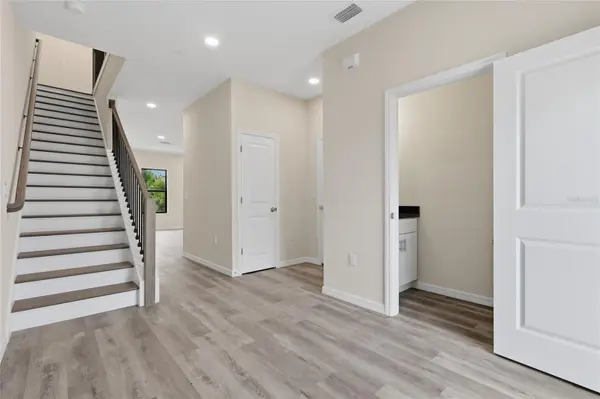 4369 CAMBIO GARDENS CT, Tampa, FL 33610