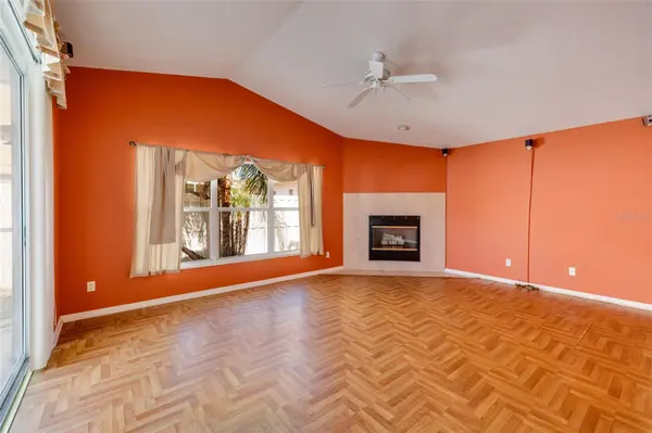 1805 WOOD BEND ST, Tarpon Springs, FL 34689