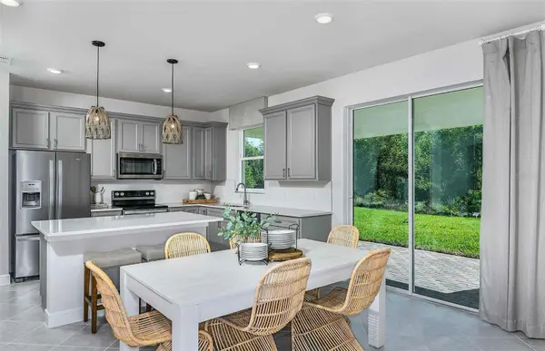 11119 SYCAMORE GLEN LOOP, Thonotosassa, FL 33592