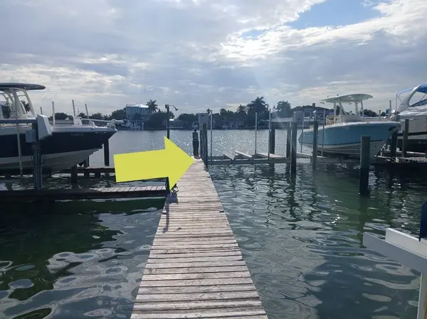2505 BAY BLVD #1, Indian Rocks Beach, FL 33785
