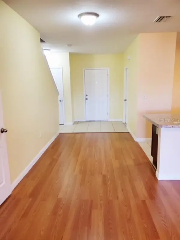 9907 HOUND CHASE DR, Gibsonton, FL 33534