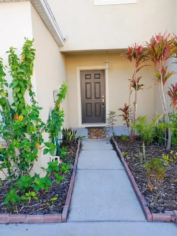 9907 HOUND CHASE DR, Gibsonton, FL 33534