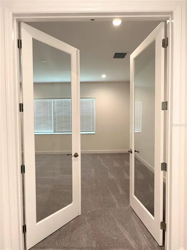 3392 ACACIA BAY AVE, Wesley Chapel, FL 33543