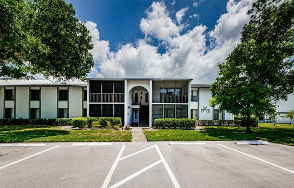1151 PINE RIDGE CIR W #F1, Tarpon Springs, FL 34688