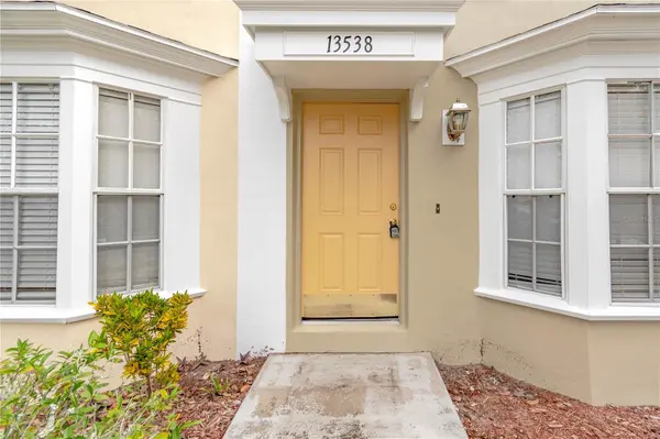 13538 EMBASSY PARK CT #44A2, Dade City, FL 33525