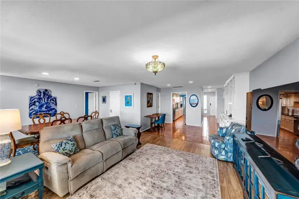 622 EDGEWATER DR #823, Dunedin, FL 34698