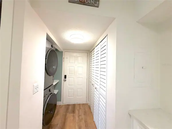 2067 HUNTERS GLEN DR #312, Dunedin, FL 34698
