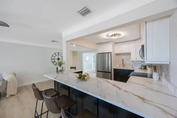 280 41ST AVE, St Pete Beach, FL 33706