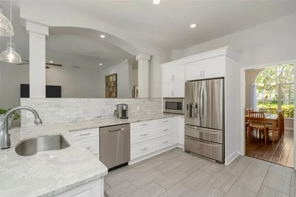 5633 GLENCREST BLVD, Tampa, FL 33625