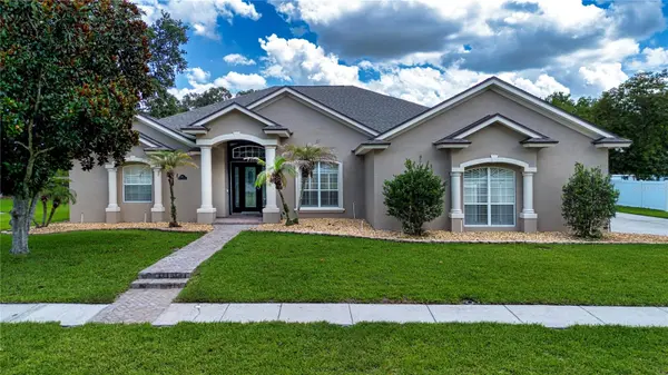 905 SQUARE LAKE DR, Bartow, FL 33830