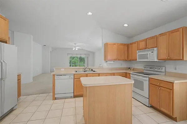 5526 GALLANT FOX CT, Wesley Chapel, FL 33544