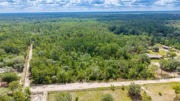 GOLDEN OAK LN, Keystone Heights, FL 32656