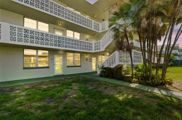 4705 1ST ST NE #138, St Petersburg, FL 33703