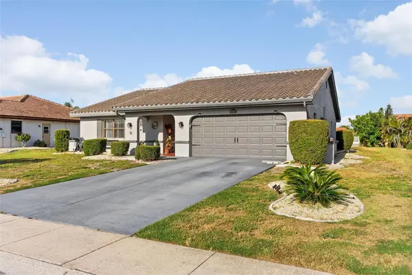 1816 GRANVILLE LN, Sun City Center, FL 33573
