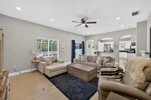 26943 CORAL SPRINGS DR, Wesley Chapel, FL 33544