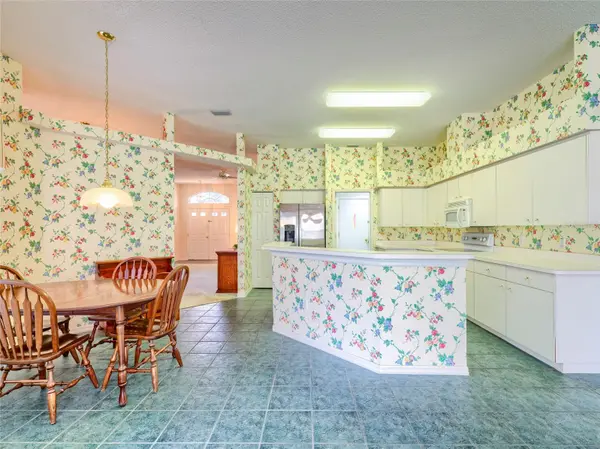 11228 WINDRUSH CIR, Hudson, FL 34667